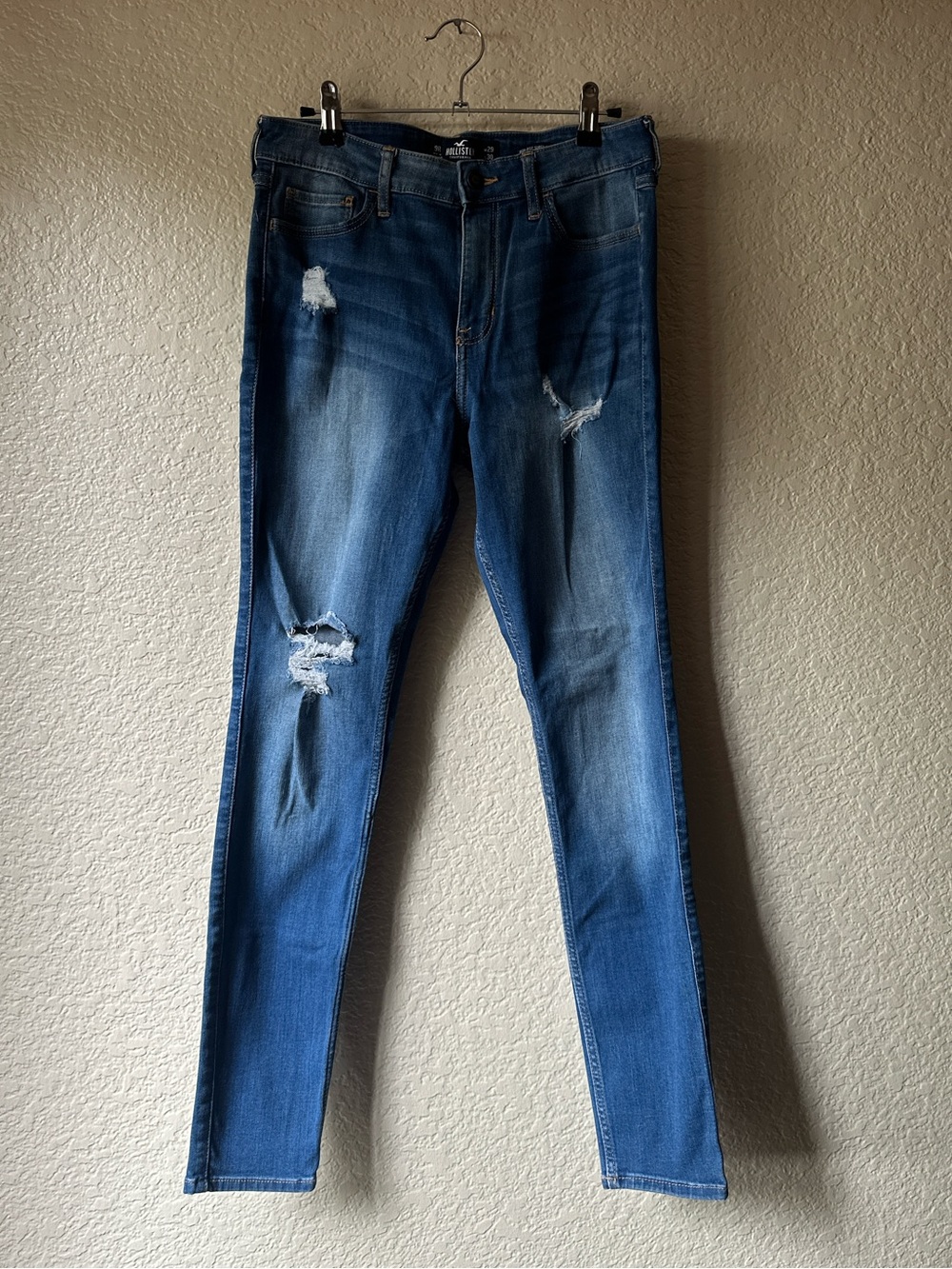 Hollister Distressed Skinny Jeans - Medium Blue